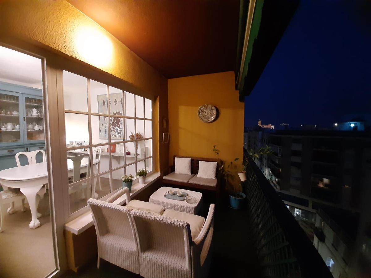 Sun And Chic Malaga Apartment Exterior photo